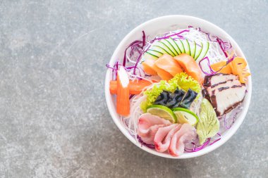 Karışık sashimi seti