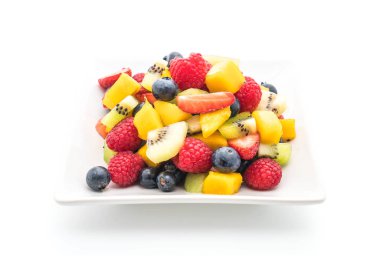 karışık taze meyve (çilek, ahududu, yaban mersini, kivi, mang