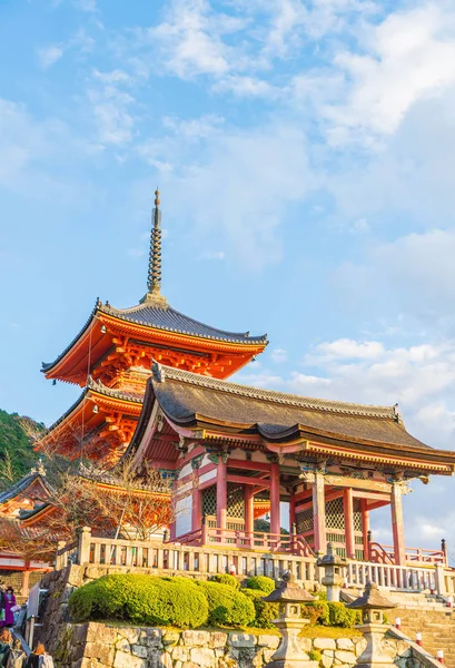 Kiyomizu-dera Tapınağı güzel mimari Kyoto,.