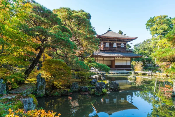 Gümüş Pavilion Ginkakuji Tapınağı'nda güzel mimari