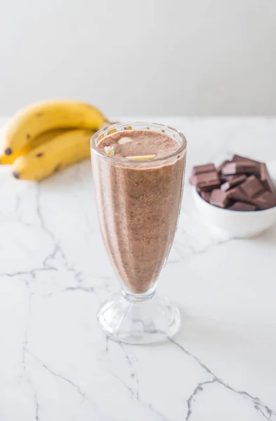 chocolate banana milkshake