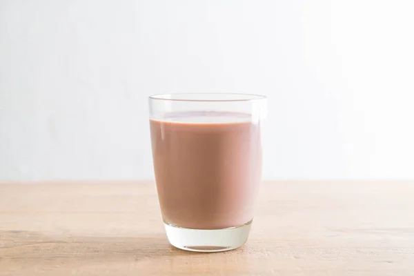 Verre de lait au chocolat — Photo