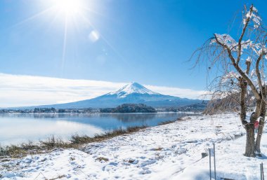 Dağ Fuji San Kawaguchiko Gölü.