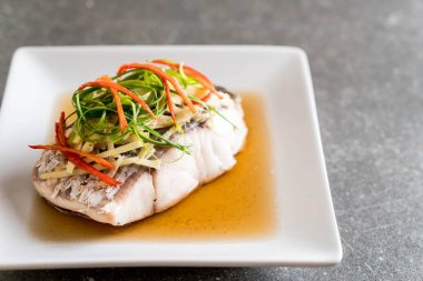 soya sosu Snapper balık buğulama