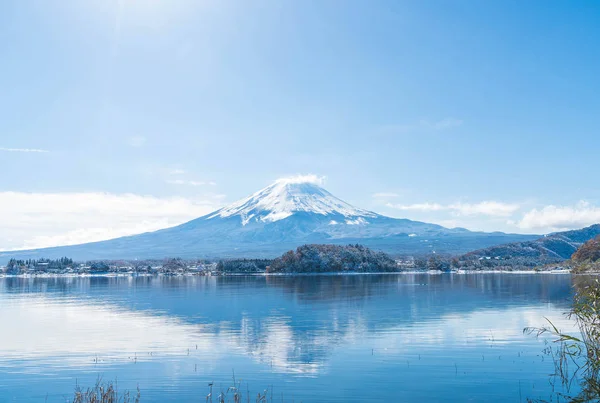 Dağ Fuji San Kawaguchiko Gölü.
