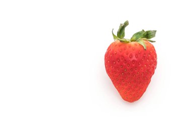 beyaz üzerine taze çilek