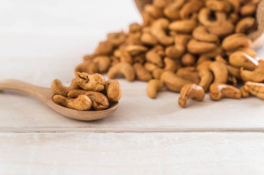 kavrulmuş kaju fıstığı