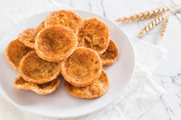 kurutulmuş rendelenmiş domuz etinin pirinç kraker