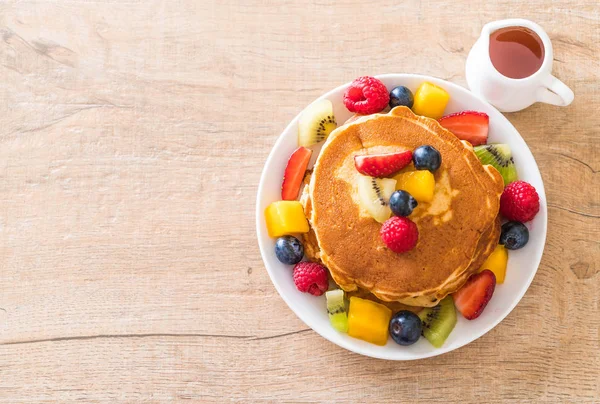 mix meyve ile gözleme