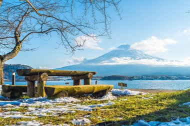 Dağ Fuji San Kawaguchiko Gölü.