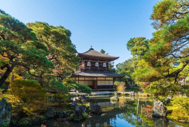 Gümüş Pavilion Ginkakuji Tapınağı'nda güzel mimari