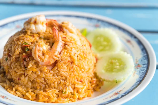 Жареный рис пряный морепродукты — стоковое фото