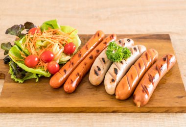 sebzeli ızgara sosis