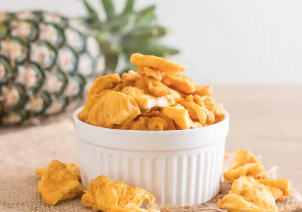 kurutulmuş ananas gevrek cipsi