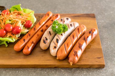 sebzeli ızgara sosis