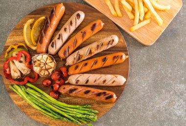 sebzeli ızgara sosis