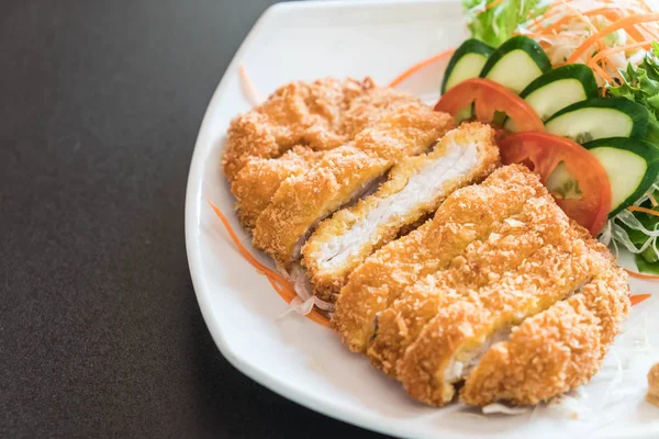 sebze soslu kızarmış pirzola domuz eti