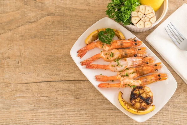 gebakken garnalen met knoflook 