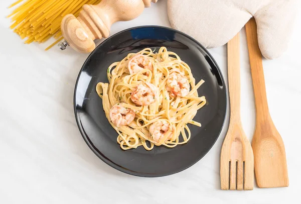 karides ile Fettuccini makarna