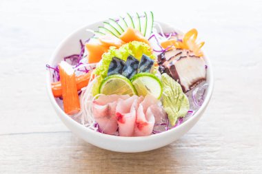 Karışık sashimi seti