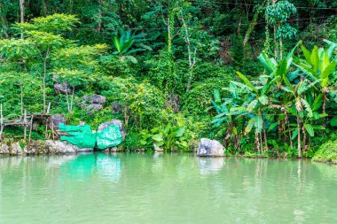 Lagoa Azul em vang vieng, laos
