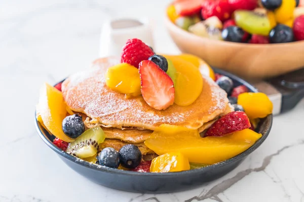 mix meyve ile gözleme