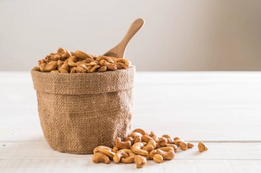 kavrulmuş kaju fıstığı