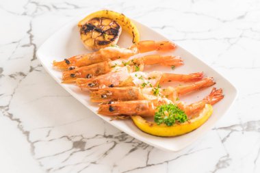 gebakken garnalen met knoflook 