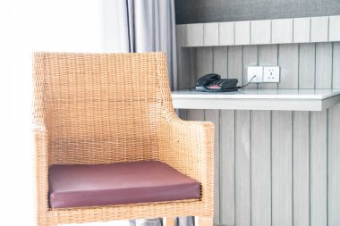 Kanepe oturma Interio dekorasyonda güzel lüks yastık