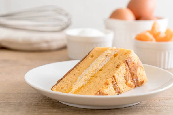 オレンジのシフォン ケーキ — ストック写真