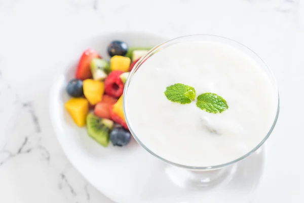 yogurt with mixed fruit (strawberry, blueberries, raspberry, kiw