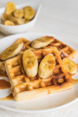 karamel ile muz gözleme