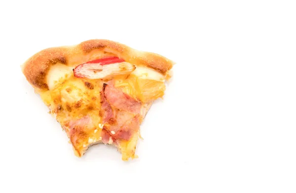 Pizza Hawajska owoce na białym tle — Zdjęcie stockowe