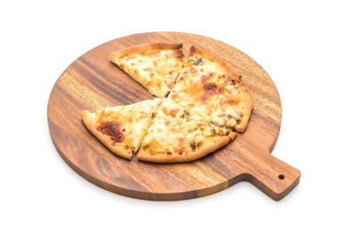 Kremalı mantarlı pizza