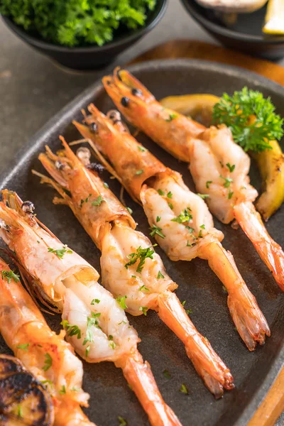 gebakken garnalen met knoflook 