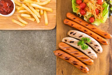 sebzeli ızgara sosis