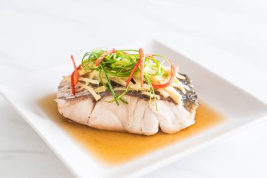 soya sosu Snapper balık buğulama