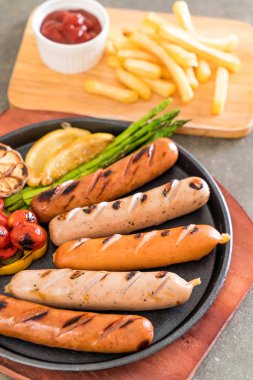 sebzeli ızgara sosis