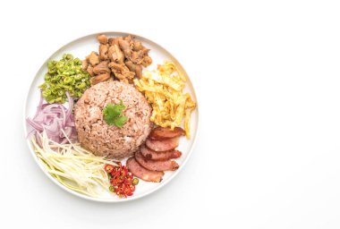 Pirinç ve karides ezmesi.