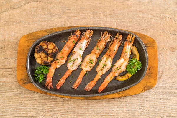 gebakken garnalen met knoflook 