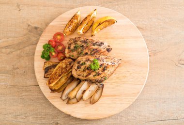 Sebzeli ızgara tavuk biftek 