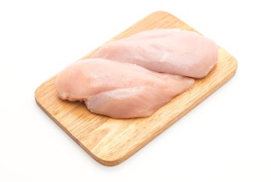 Taze çiğ tavuk filetosu.