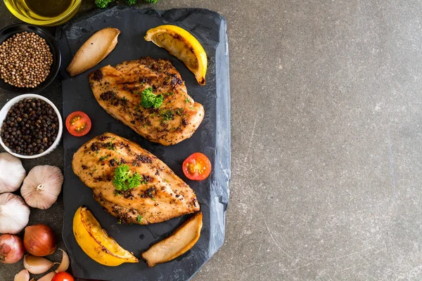 ızgara tavuk biftek