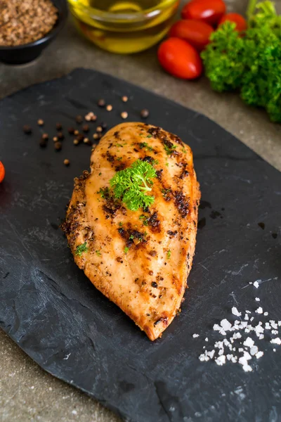 ızgara tavuk biftek