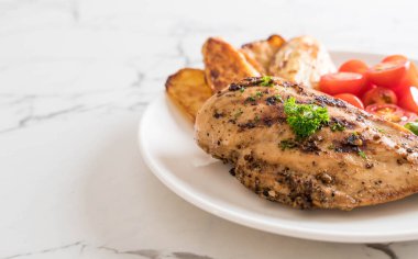 ızgara tavuk biftek 