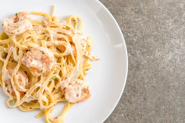 karides ile Fettuccini makarna