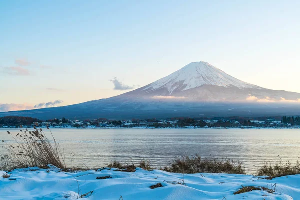 Dağ Fuji San Kawaguchiko Gölü.