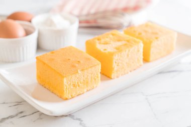 Ev yapımı turuncu kek