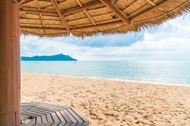 Sahilde güzel pavilion