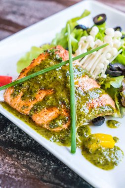 ızgara somon steak